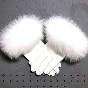 💙NWT White Soft Leather Gloves With White Fox Fur and Velvet Linin…